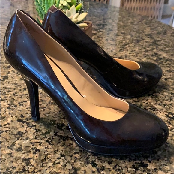Nine & Co. dark burgundy platform heels 7.5 - Picture 1 of 5